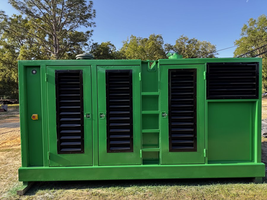 Second power pack unit fully restored, green finish